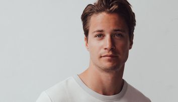 Cu o avere de zeci de milioane de dolari, Kygo, headliner la festivalul UNTOLD 2022, este un artist modest