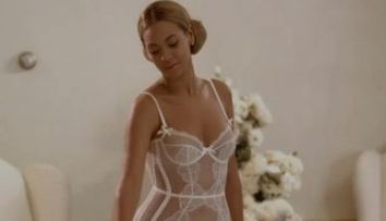 Beyonce e o mireasa super sexy pentru 'Best Thing I Never Had'! VIDEO PREMIERA