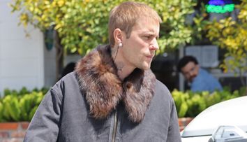 Justin Bieber cu blană, Hailey în pantaloni scurți – apariție surpriză, în ciuda zvonurilor