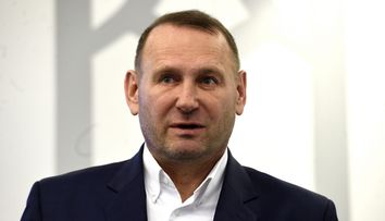 Ce zic românii de gestul lui Viorel Cataramă, care și-a pus viața în pericol pentru a contrazice autoritățile