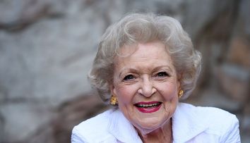 Betty White a murit cu gândul la marea iubire a vieții sale. Ce a rostit pe patul de moarte