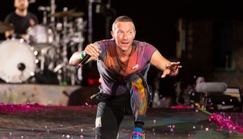 Ce mesaj a transmis Coldplay, după două seri de concerte la București! Imaginea care face mai mult decât 1000 de cuvinte