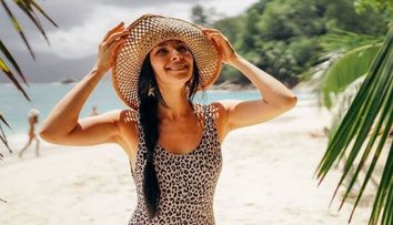 Corina Caragea, vacanță în nordul Italiei, într-un hotel interzis copiilor