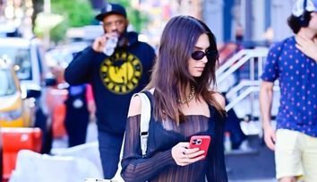 Emily Ratajkowski, apariție de infarct pe străzile din New York. Ținuta cu care a întors toate privirile