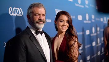 Ea avea 24, el 58 și 8 copii: povestea de iubire dintre Mel Gibson și Rosalind Ross