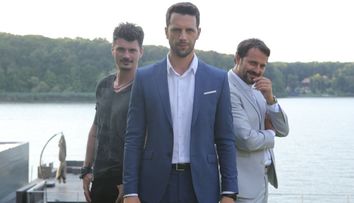 Adi Nartea, Andrei Aradits și Emilian Oprea, despre serialul VLAD: ”O să fie o ștachetă ridicată destul de sus”