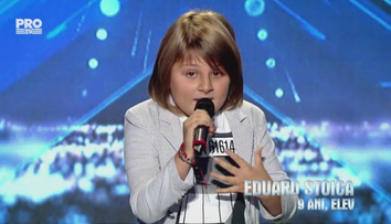 Publicul a amutit cand el a intrat pe scena! Are doar 9 ani, dar reuseste sa iti faca pielea de gaina cu vocea sa