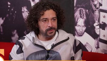 Marius Moga, de la garsoniera din Drumul Taberei la Maroon 5! Povestea nebună a succesului unui puști din Alba Iulia și cum l-a supărat pe Horia Moculescu la 18 ani: 