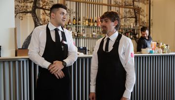 Șef sub acoperire, 26 septembrie 2024. Marius Băzăvan, ajutor de ospătar în hotelul de la Băile Herculane! Cum s-a descurcat șeful sub acoperire