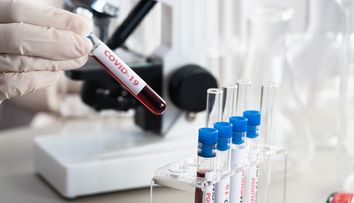 De ce ies unele teste de coronavirus fals pozitive. Explicația incredibilă a autorităților