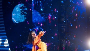 Românii au talent, 3 mai 2024. Yasmina Nechita a făcut show pe scena talentelor cu momentul ei de belly dance: „Ești făcută pentru dans!”