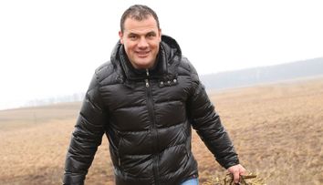 Ionut Iftimoaie aduce muschii de la K1 la Ferma Vedetelor