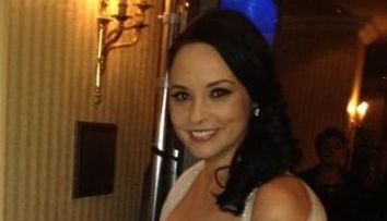 Tinuta cu care Andreea Marin a facut senzatie la un eveniment. Rochia sa decoltata a atras toate privirile