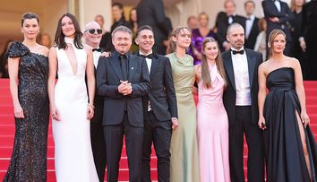 „Fjord”, explozie de reacții la Cannes: filmul lui Cristian Mungiu a primit 12 minute de ovații și intră în cursa serioasă pentru Palme d’Or