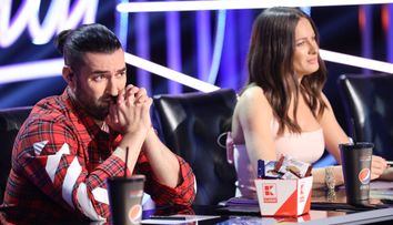 Raluka: „Iubesc oamenii ca tine”. Românii s-au bucurat de show-ul SuperStar România!
