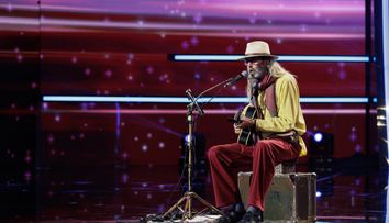 Cine este Markus K., artistul din Olanda care a cântat în stradă, în peste 60 de țări, iar acum cucerește publicul la Românii au talent. Andi Moisescu: „Cred că ești una dintre cele mai frumoase definiții ale libertății”