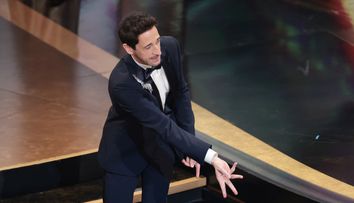 Adrien Brody reacționează după ce a fost pus la zid pentru gestul dezgustător de la premiile Oscar 2025: „Trebuia să scap de ea cumva”