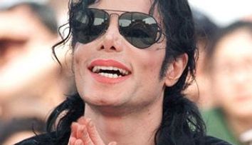 Michael Jackson: Imagini cu el la Paris, in 1999, scoase la licitatie!