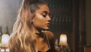 VIDEO Ariana Grande cucerește inimile fanilor cu piesa „Thank U, Next”