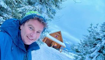 Cum și-a sărbătorit Pavel Bartoș ziua de naștere. Actorul se află pe platourile de filmare, în Munții Tatra