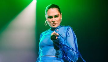 Jessie J a anunțat că a fost diagnosticată cu cancer mamar: „O să dispar o vreme”