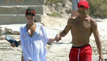 Insarcinata in 6 luni, iubita lui Cristiano Ronaldo este extrem de sexy. Cum a fost surprinsa de curand