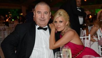 Elena Udrea si Dorin Cocos au divortat