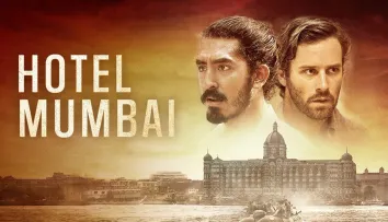 Peste 170 de oameni uciși în doar 3 zile. Povestea cutremurătoare a unuia dintre cele mai sângeroase atacuri teroriste din istoria Indiei – „Hotel Mumbai”, acum pe VOYO