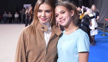 „Să porți jacheta soțului e la modă acum”. Alina Kabaeva, ținta unor critici legate de o nouă apariție în public