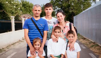Visuri la cheie, 16 octombrie 2024. Povestea emoționantă a Cezarinei Ionică. A plecat de acasă din cauza unui soț violent. Cu un copil de 5 ani de mână, Cezarina și-a construit o viață nouă
