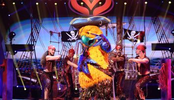 Primele imagini de pe scena Masked Singer România cu măștile sezonului 2