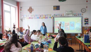 Peste 6.500 de elevi au absolvit programul Doers School în anul școlar 2025 – 2026, inițiat de Let’s Do It, Romania!