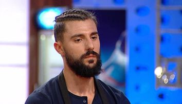Stefan a fost eliminat din bucataria Masterchef. Ce concurent s-a salvat in ultima clipa la testul sub presiune