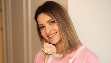Ela Crăciun, revelație la 43 de ani: „Beam apă greșită! Acum îmi fac cocktailuri și sunt obsedată!”