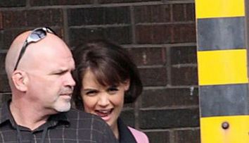 Katie Holmes o interpreteaza pe Jackie Kennedy. Seamana? GALERIE FOTO