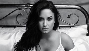 Demi Lovato și-a serbat ziua în clinica de dezintoxicare. Artista a împlinit 26 de ani