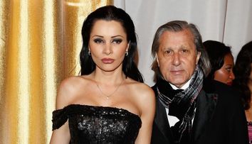 A amenintat recent cu divortul, iar acum un nou tatuaj vorbeste pentru ea. Ce si-a desenat Brigitte Nastase pe spate