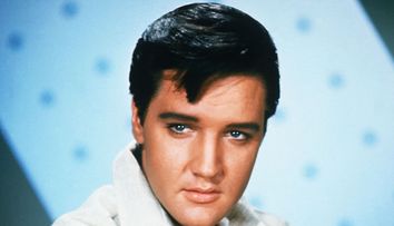Cum arată actorul care îl va interpreta pe Elvis Presley, în filmul său biografic