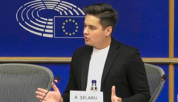 Selly, discurs în Parlamentul European: ”Școala ar trebui să te îndrume să îți găsești pasiunea”