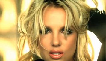 Britney Spears le inchide gura rautaciosilor. Cum arata cantareata in costum de baie, fara nicio retusare in Photoshop - FOTO