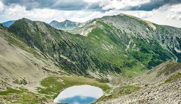 Acolo unde natura este cel mai bun designer. Topul celor mai frumoase parcuri naționale din România