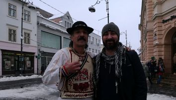 Poveştile de sărbătoare ale vedetelor PRO TV: Cosmin Savu de la 