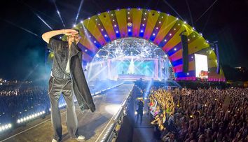 Peste 68.000 de participanți în cea de-a patra zi de Neversea la show-urile G-Eazy, Steve Aoki, Tujamo, Dub FX