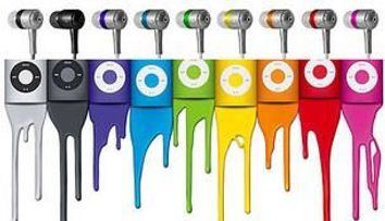 Accesorii chic: iPod-uri si casti in culori explozive! FOTO