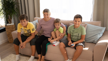 Mama care și-a crescut copiii într-un grajd i-a impresionat pe români. Visuri la cheie a fost lider de audiență