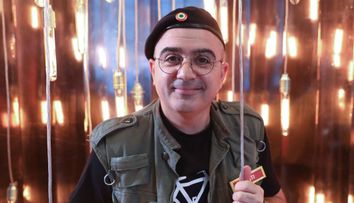 Cristi Dumitrașcu: „Cântă acum cu mine e una dintre producțiile TV care luptă cu prejudecățile”