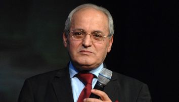 Nelu Ploieșteanu, internat în stare gravă la Floreasca! Are COVID-19 și plămânii sunt afectați în proporție de 70%