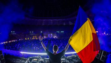 Debut spectaculos pentru Kapital: peste 45.000 de participanți au petrecut în prima zi a celui mai tare festival din București