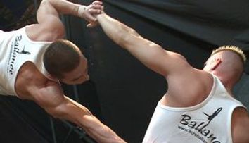 Trupa Ballance si-a sacrificat copilaria pentru gimnastica! INTERVIU EXCLUSIV