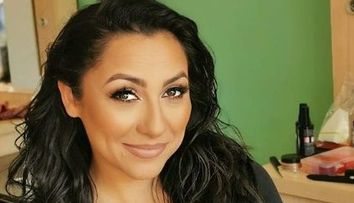 Andra, transformată de fani într-o regină. Imaginea care face furori pe Instagram